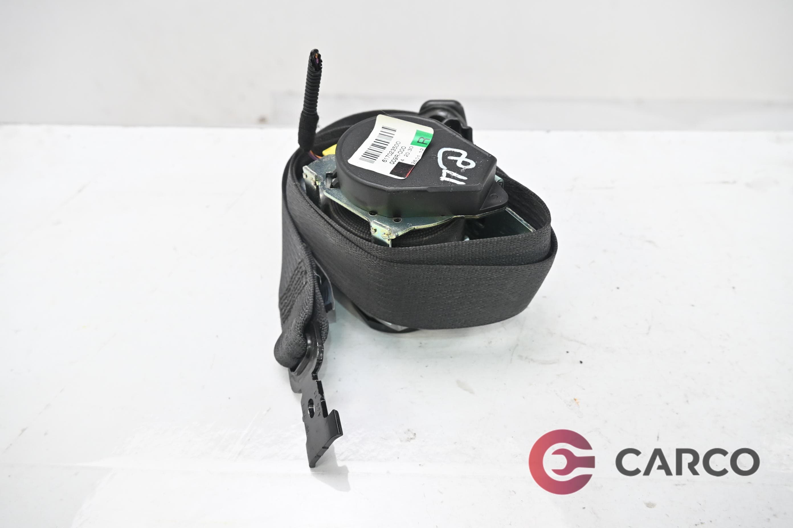 Предпазен колан преден десен за OPEL ASTRA J Sports Tourer 1.7 CDTI (2010)