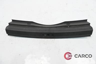 Лайсна около заключалка заден капак 1K9 863 459 за VW GOLF VI Variant (AJ5) 1.4 TSI (2008 - 2013)