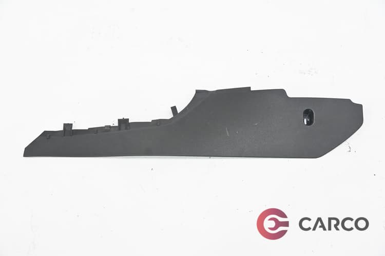 Интериорна лайсна 1K1 863 046C за VW GOLF VI Variant (AJ5) 1.4 TSI (2008 - 2013)