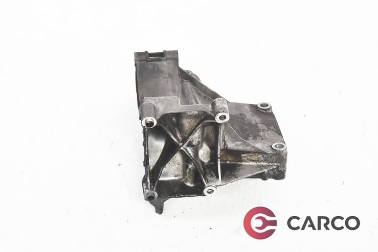 Конзола компресор 102 131 12 35 за MERCEDES-BENZ седан (W124) 200 E (124.021) (1984 - 1993)