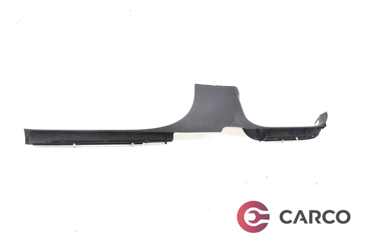 Лайсна вътрешен праг дясна 7L0 853 370D за PORSCHE CAYENNE (9PA, 955) S 4.5 (2002 - 2010)