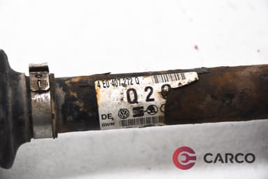 Полуоска дясна 4E0 407 272 Q за AUDI A8 седан (4E_) S8 quattro (2002 - 2010)