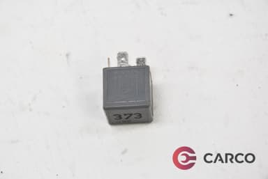 Реле 8D0951 253 A за AUDI A8 седан (4E_) S8 quattro (2002 - 2010)