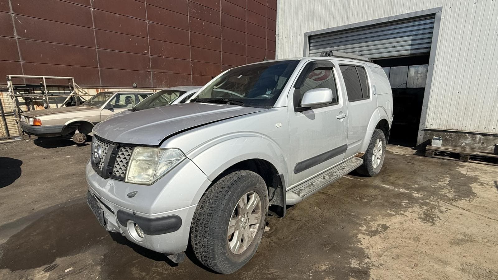 Nissan Pathfinder 2005 / Нисан Патфайндър 2005