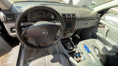 Mercedes ML 2000 / Мерцедес МЛ 2000