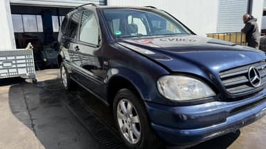 Mercedes ML 2000 / Мерцедес МЛ 2000