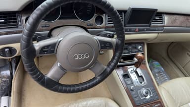 Audi A8 D3 2004 / Ауди А8 Д3 2004