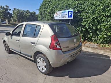 Dacia Sandero 2008 / Дачия Сандеро 2008