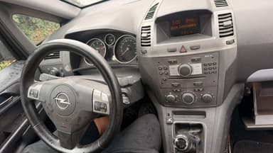 Opel Zafira B 2006 / Опел Зафира Б 2006
