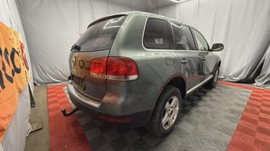 VW Touareg 2004 / Фолксваген Туарег 2004