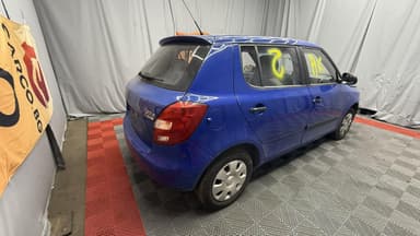 Skoda Fabia 2009 / Шкода Фабия 2009