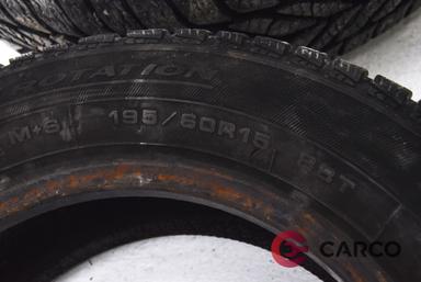 Зимни гуми 15 цола Debica 195/60 R15 DOT 3313 2 броя 
