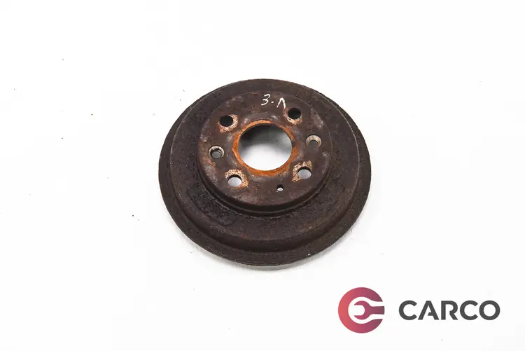 Спирачен барабан заден ляв за MAZDA 121 II седан (DB) 1.3 16V (1990 - 1997)