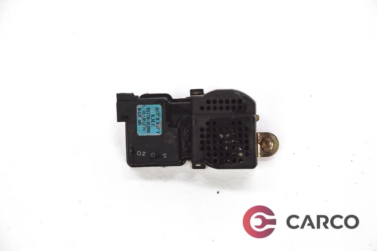 Вакуум помпичка централно заключване 95770-3C000 за KIA OPTIMA / MAGENTIS (GD) 2.0 (2001)
