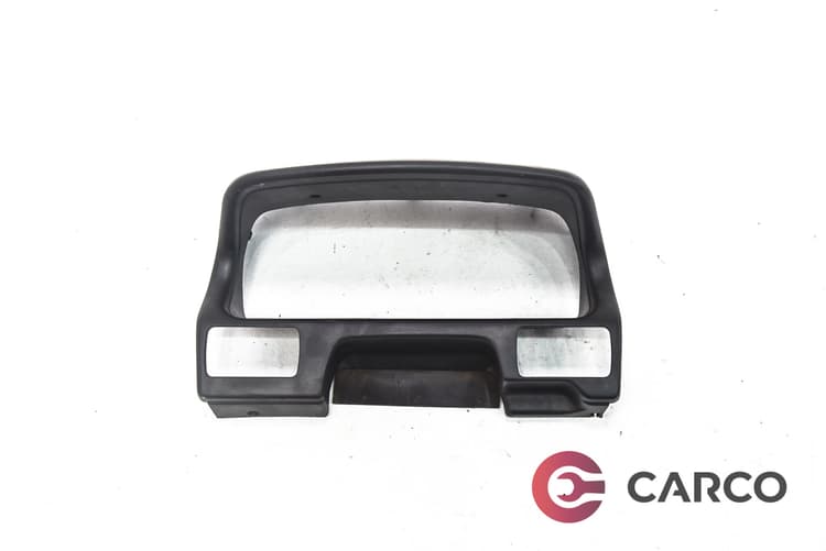 Конзола около километраж за MITSUBISHI SPACE RUNNER (N1_W, N2_W) 1.8 4WD (N21W) (1991 - 1999)