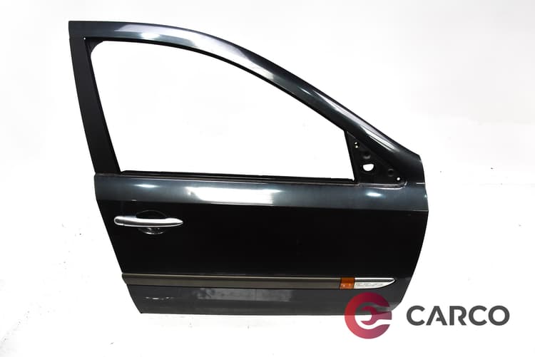 Врата предна дясна за RENAULT LAGUNA II Sport Tourer (KG0/1_) 2.2 dCi (KG0F) (2001)