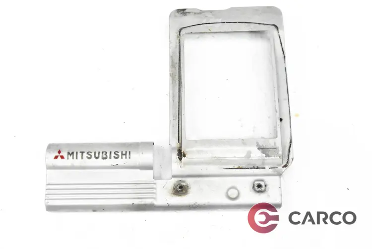 Декоративен капак двигател за MITSUBISHI PAJERO II (V3_W, V2_W, V4_W, NH, NJ, NK, NL) 2.8 TD (V46W) (1990 - 1999)