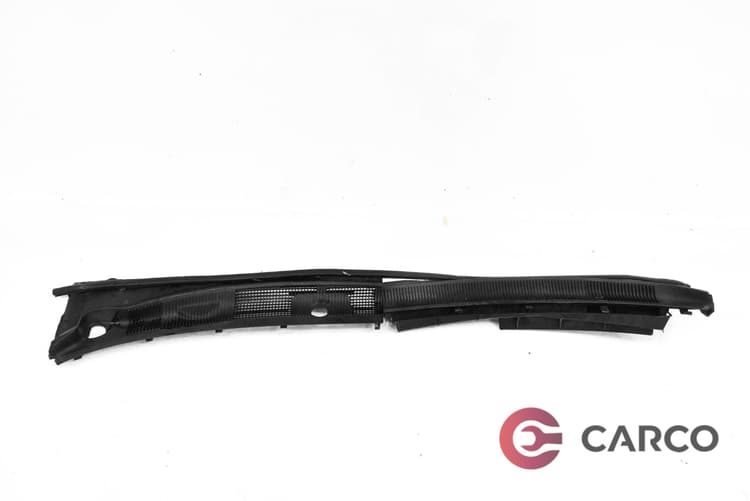 Лайсна под чистачки за Mazda 6 I Station wagon (GG) 2.0 DI (2002 - 2007)