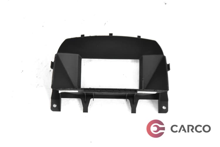 Лайсна около дисплей за OPEL ZAFIRA B (A05) 1.9 CDTI (2005)