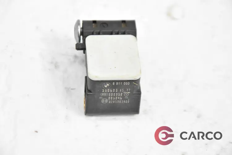 AIRBAG сензор 0285003900 за BMW 1 (E87) 118 d (2003 - 2013)