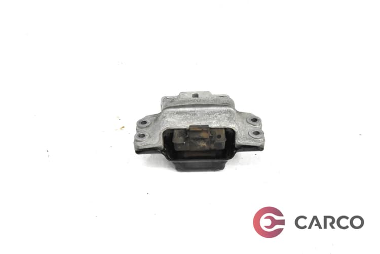 Тампон двигател 1K0 199 555 за VW GOLF V (1K1) 2.0 FSI 4motion (2003 - 2009)