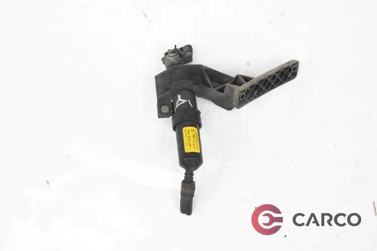 Пръскалка фар дясна 1307030164 за FORD MONDEO Mk III комби (BWY) 2.0 16V (2000 - 2007)
