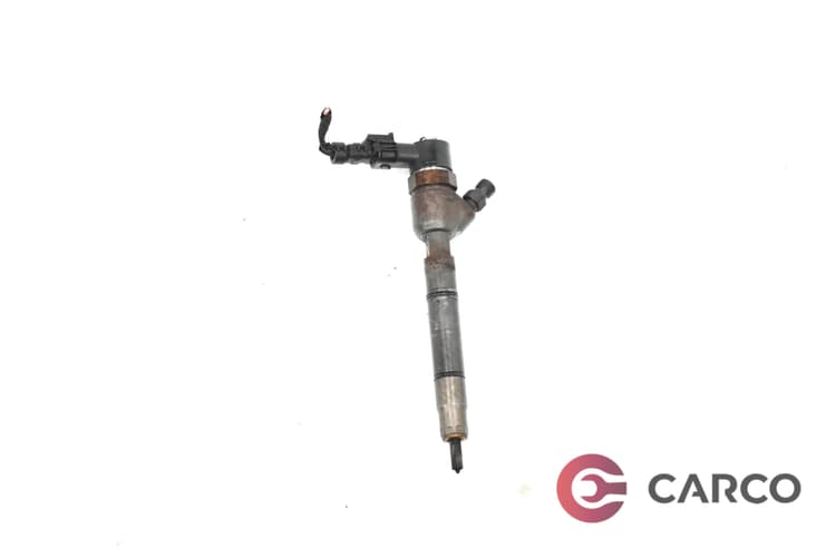 Дюза дизел 0445110 256 за HYUNDAI i30 (FD) 1.6 CRDi (2007 - 2012)