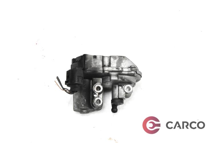 Моторче вихрови клапи A2C5330851 за AUDI Q7 (4L) 3.0 TDI (2006 - 2015)
