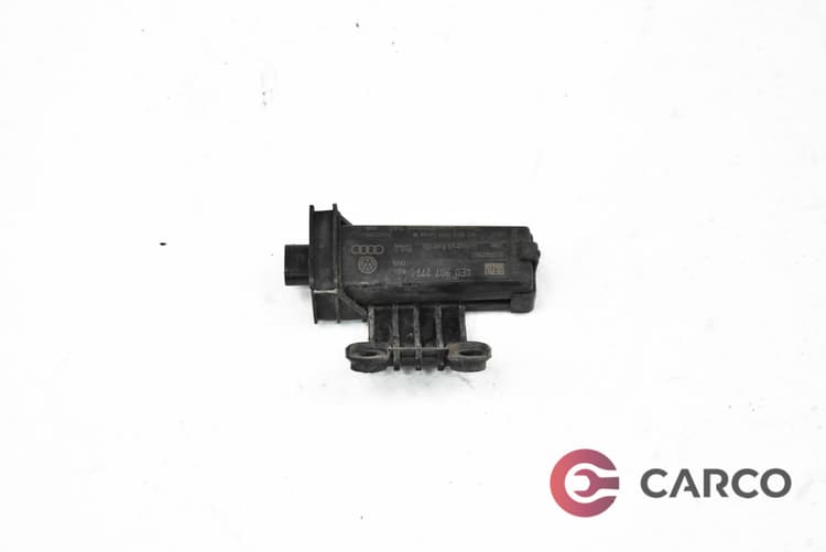 Антена налягане гуми 4E0907277 за AUDI A8 седан (4E_) 4.2 TDI quattro (2002 - 2010)