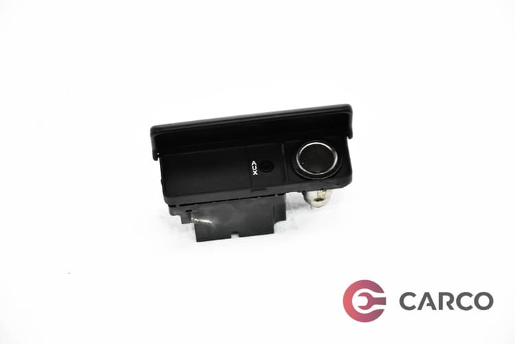 Панел AUX 5H2219C065AA за RANGE ROVER SPORT (LS) 3.6 D 4x4 (2005 - 2013)