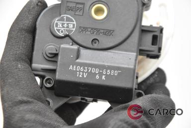 Моторче клапа парно AE063700-8580 за CADILLAC SRX 3.6 AWD (2003 - 2010)