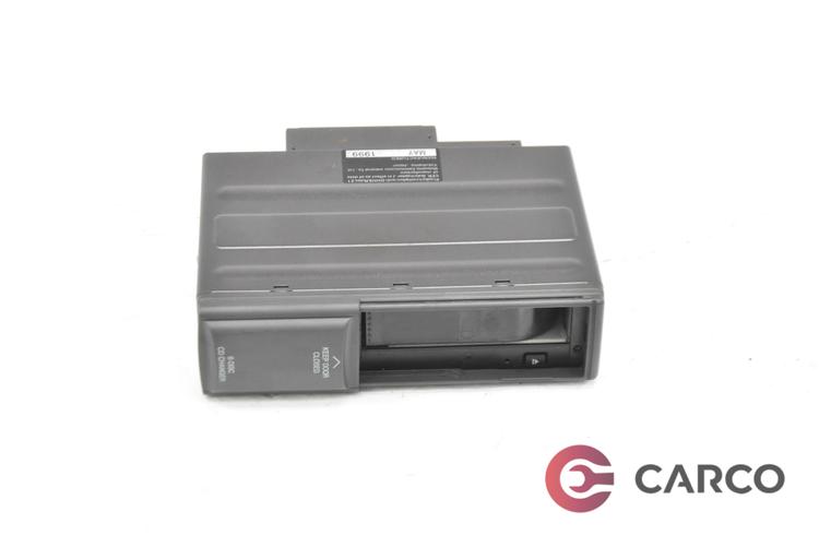 CD чейнджър 25712067 за CADILLAC SEVILLE седан 4.6 STS V8 (1997 - 2004)