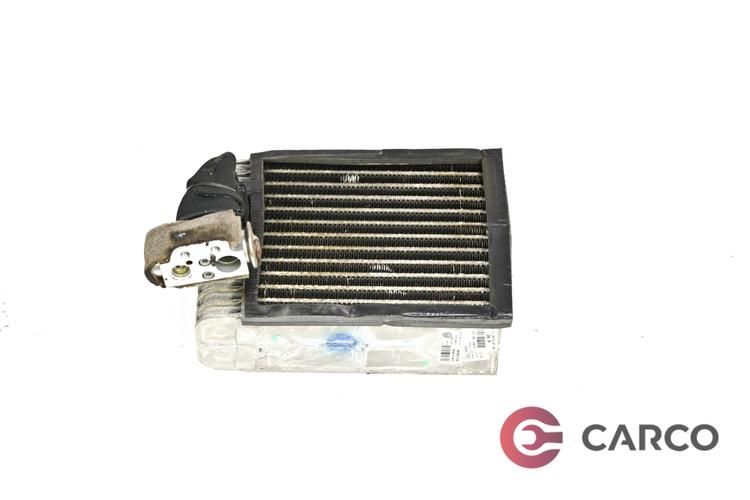 Радиатор парно 7L0820101C за PORSCHE CAYENNE (9PA, 955) S 4.8 (2002 - 2010)