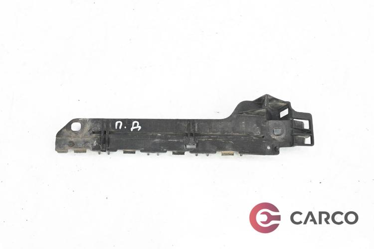 Държач предна броня десен 60691361 за ALFA ROMEO 159 седан (939) 1.9 JTDM 8V (2005 - 2011)