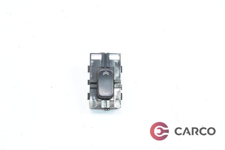 Копче ел стъкло за CADILLAC SRX 3.6 AWD (2003 - 2010)