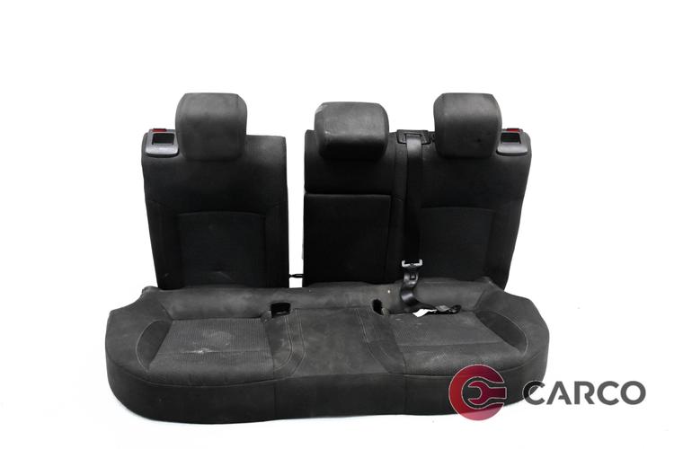 Седалки задни за OPEL INSIGNIA Facelift комби 2.0 CDTI (2008)