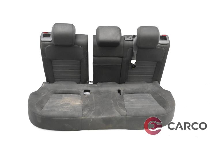 Седалки задни за OPEL INSIGNIA 1.8 Hatchback (2008)