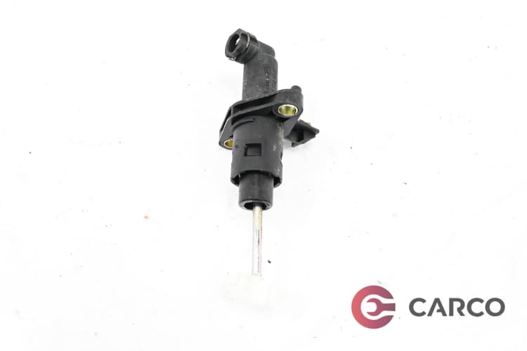 Долна помпа съединител за VW FOX (5Z1, 5Z3) 1.2 (2003)