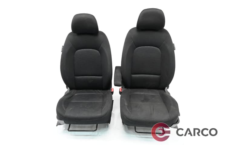 Седалки предни за HYUNDAI ix20 (JC) 1.6 CRDI (2010)