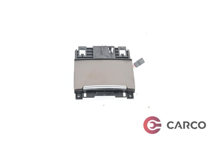 Пепелник за AUDI A6 (4G2, C7, 4GC) 2.0 TDI (2010)