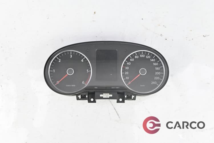 Километраж за VW POLO (6R, 6C) 1.6 TDI (2009 - 2017)