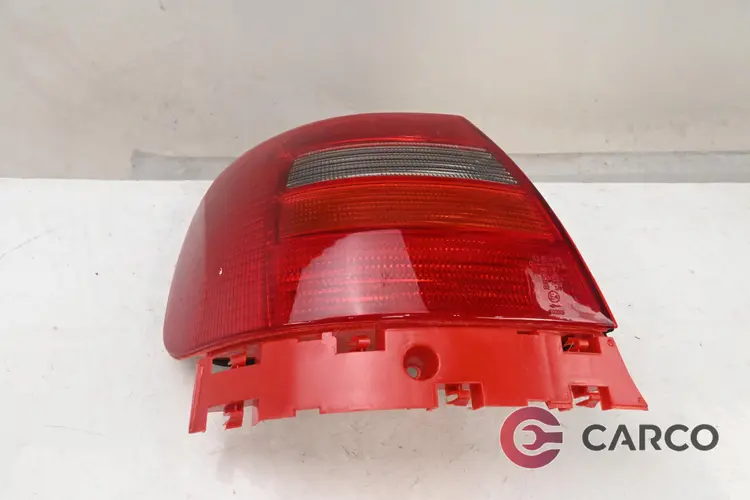 Стоп ляв за AUDI A4 седан (8D2, B5) 1.6 (1994 - 2001)