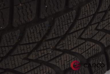 Зимна гума Dunlop 20 цола 265/45 R20 DOT0517 1 Брой 